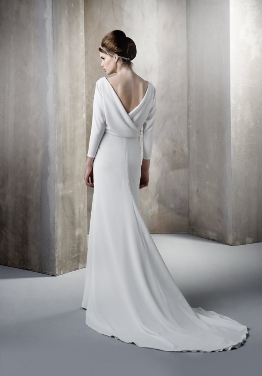 Minimalistyczna, elegancka suknia ślubna (2 w 1)