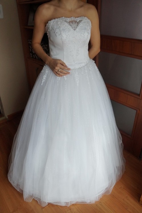 Sprzedam suknię ślubną  2015 ELEGANCE FIRMY DUBER!