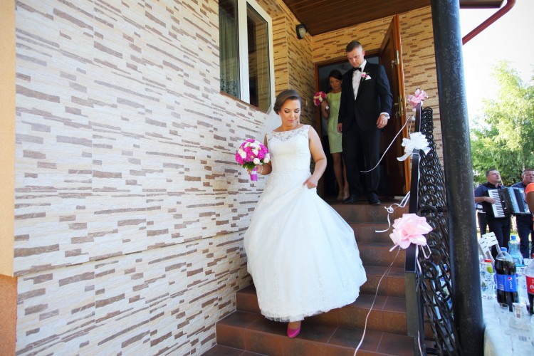 Sprzedam śliczną suknie ślubną marki Annais Bridal