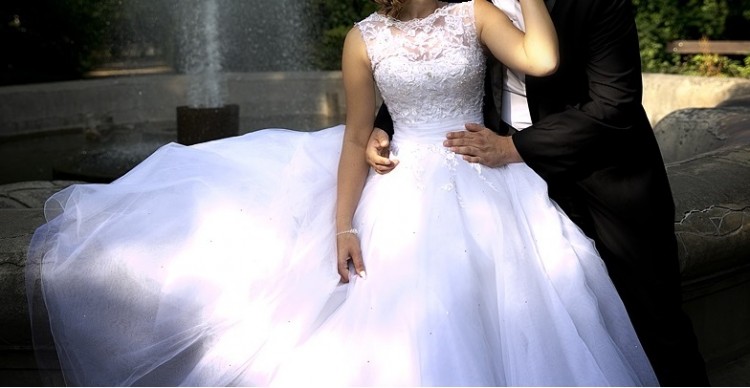Suknia ślubna Sincerity model 3804