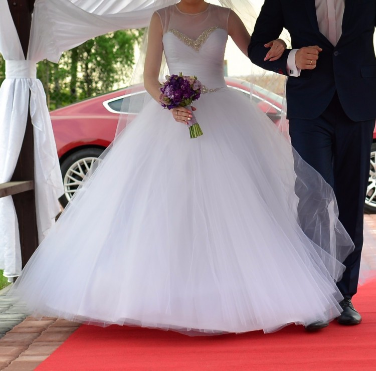 Piękna suknia ślubna rozmiar 34-36
