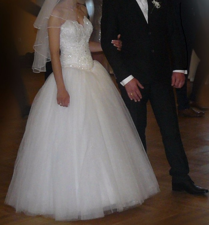 Suknia ślubna typu PRINCESSA r.34-36