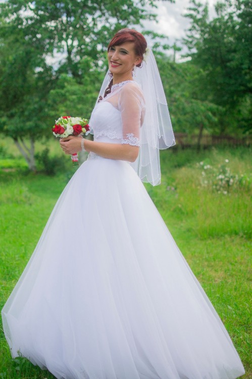 Sprzedamm przepiękna suknie ślubną ,,Księżniczkę"