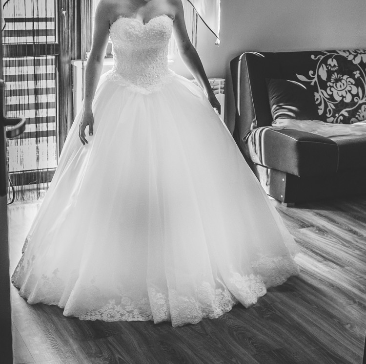 suknia slubna princessa