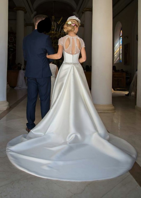Sprzedam NIEPOWTARZALNĄ  suknie ślubną Atelier SPOSA