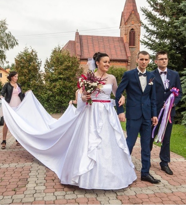 Niepowtarzalna Suknia Ślubna !