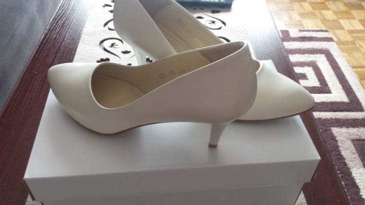 Buty ślubne skorzane