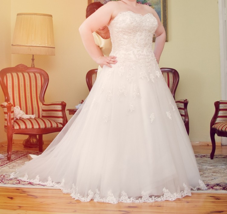 Sincerity Bridal model 3771