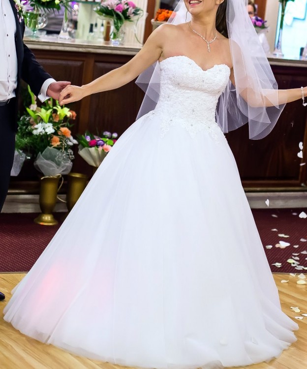 Suknia ślubna VANESSA 1510 BIAŁA + TIUL MIĘKKI