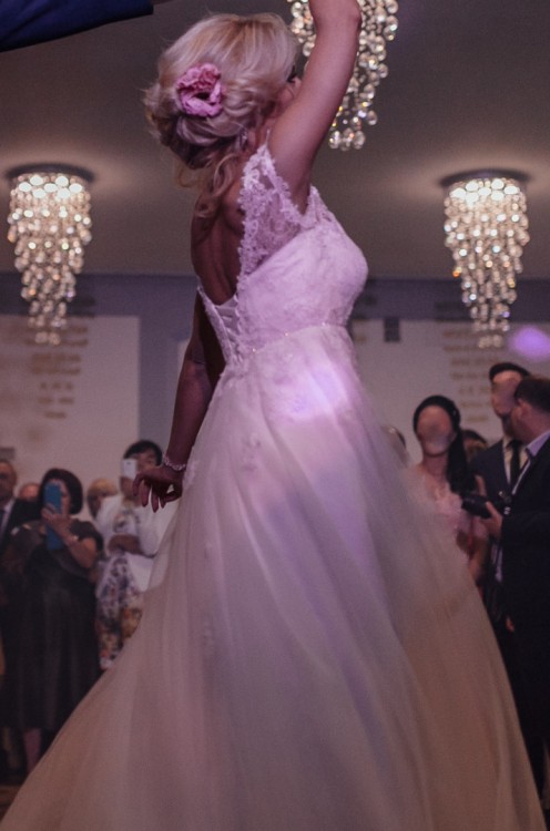 Suknia ślubna Elizabeth Passion r 34