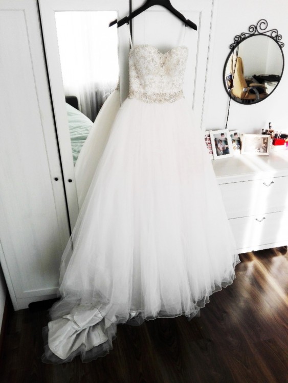 Justin alexander 8724 top