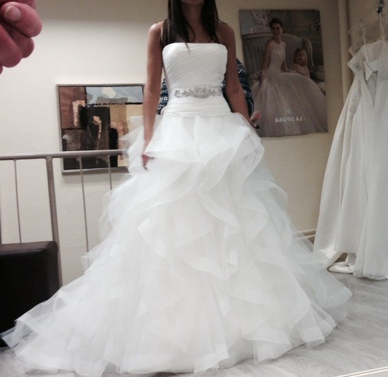 Suknia ślubna PRONOVIAS, model BELIA, rozm. XS-S