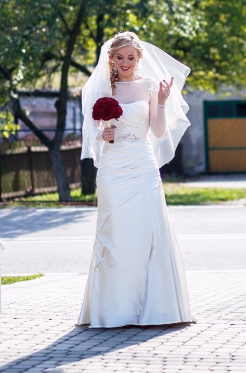 Suknia ślubna Madonna na wysoką