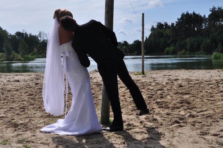 Sukienka ślubna Vanessa- koronkowa