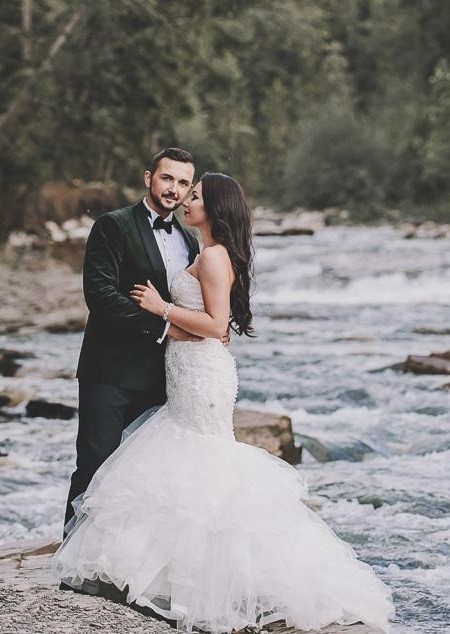 Przepiękna i wyjątkowa suknia Lillian West o kroju syrenki