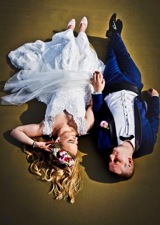 Suknia ślubna cała z koronki!