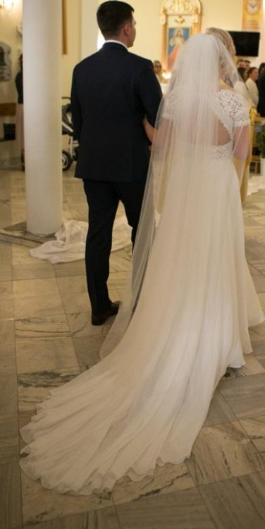 Suknia ślubna lillian west 6508