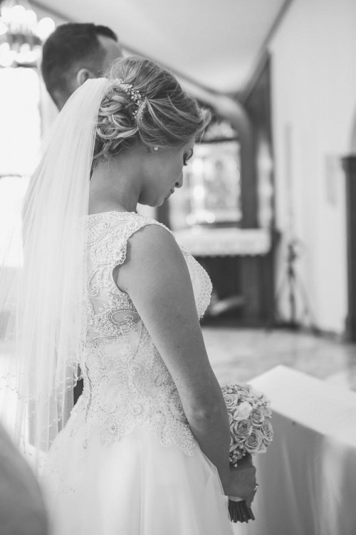 Sprzedam suknię ślubną