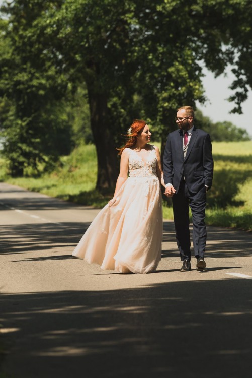 Przepiękna i Romantyczna Suknia Ślubna Eva Lendel Britany