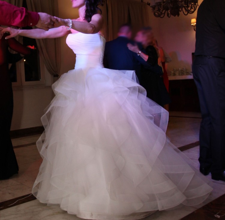 Suknia Ślubna z kolekcji Pronovias model Belia