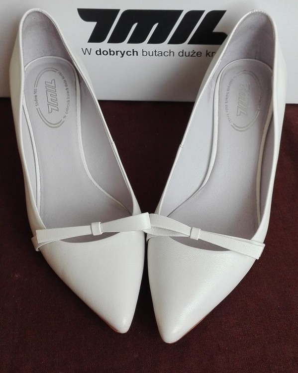Buty biale