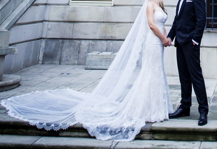 Suknia ślubna PRONOVIAS Osini