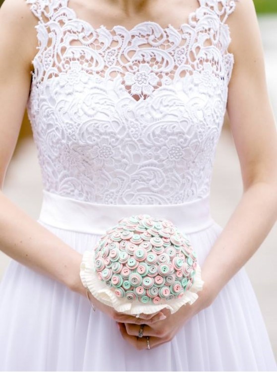 Suknia ślubna, zwiewna, romantyczna