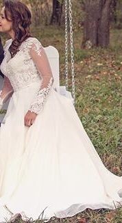 Suknia Piwone+Opaska biżuteryjna i welon GRATIS!