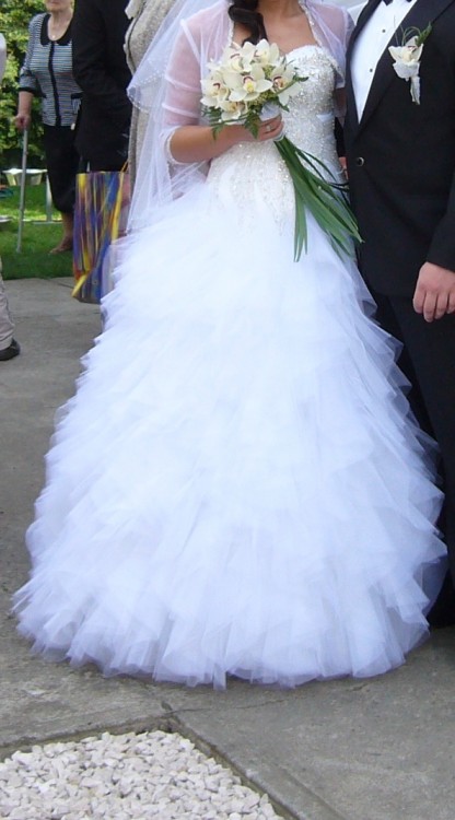 Suknia Ślubna kryształki Swarovskiego