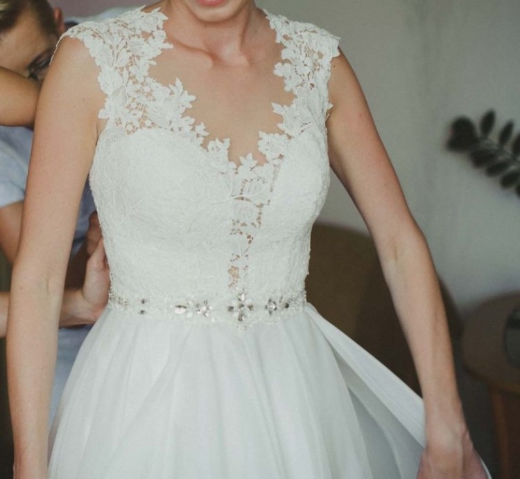 Sprzedam suknię ślubną