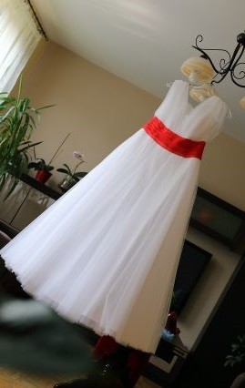 Wyjątkowa suknia ślubna w literę A roz. 42-44 do regulacji