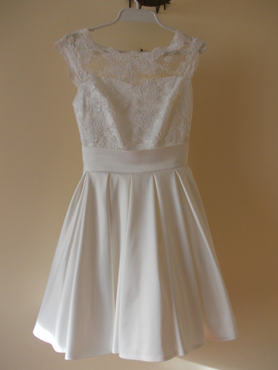 śliczna koronkowa sukienka - ślub cywilny / poprawiny
