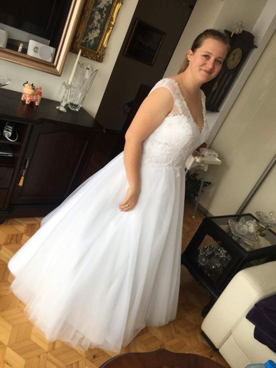 Suknia ślubna delikatna princeska, miękki tiul, duży biust