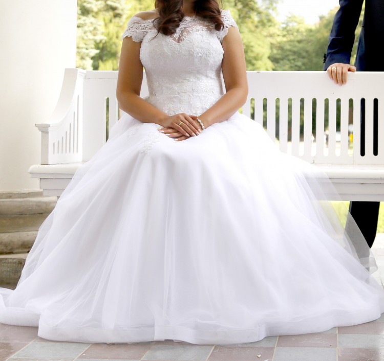 Zjawiskowa suknia ślubna projektu Patrycji Pardyki