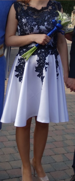 Sukienka do ślubu cywilnego ciążowa