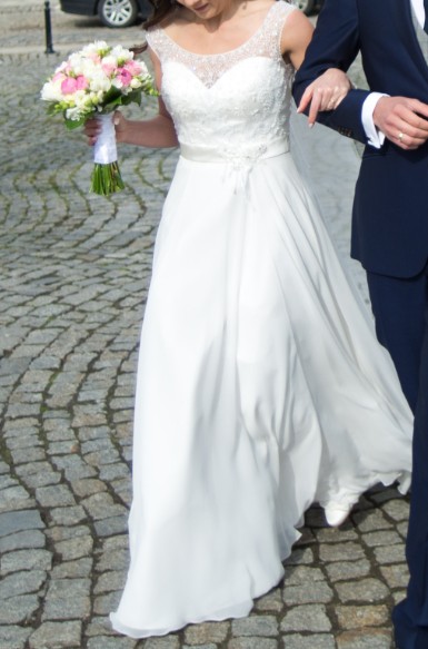 Suknia ślubna rozmiar 36