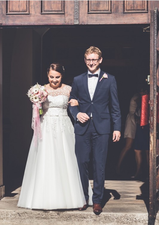 Suknia ślubna Agnes 14024 śmietankowa, rozm 40