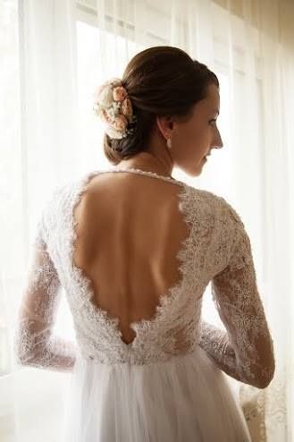 suknia ślubna odkryte plecy tren !