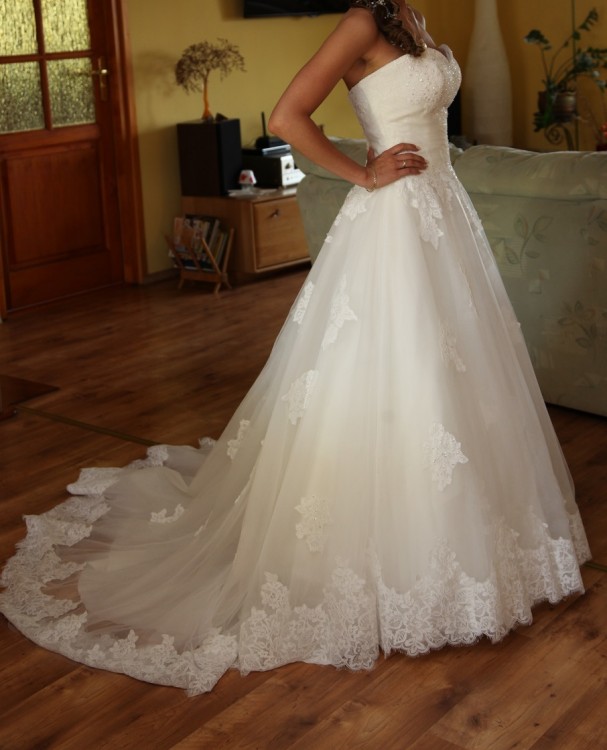 Sprzedam bajkową suknię ślubną!