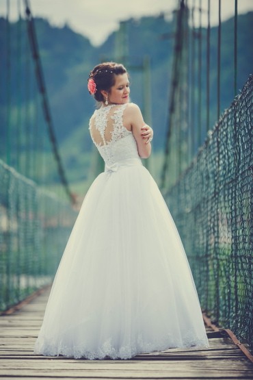 Suknia wg własnego projektu. GRATISY!