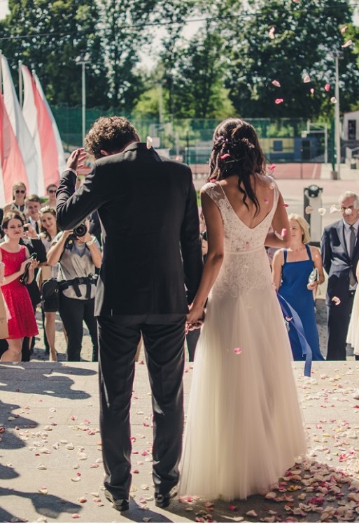 Valentine - Anna Kara