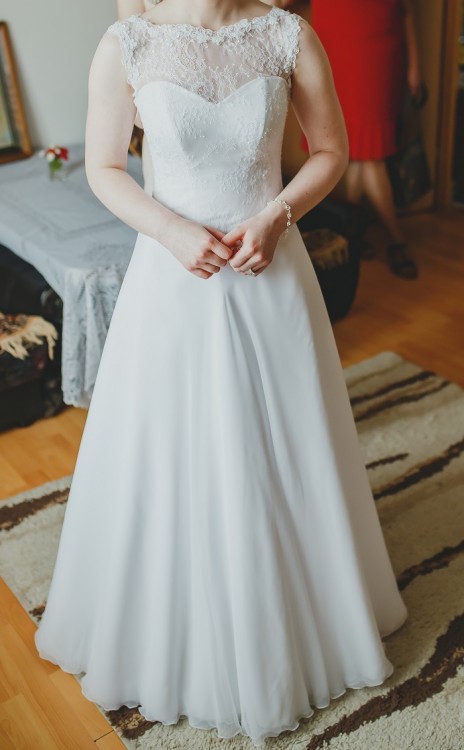 Piękna suknia ślubna 34/36