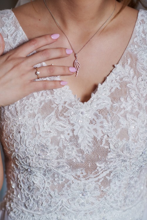 Suknia ślubna Indonezja z kolekcji 2017 + welon gratis