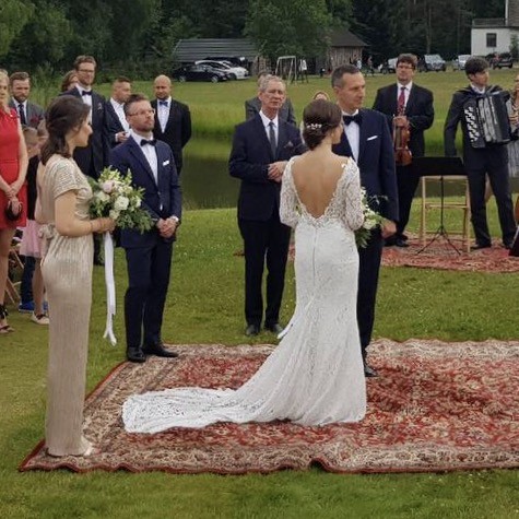 Suknia ślubna projektu Agnieszki Światły model Chantal 2017