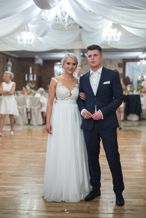 Piękna suknia ślubna