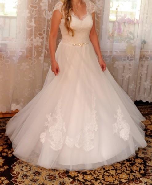 Suknia ślubna Berberys Afrodyta - rozmiar 38