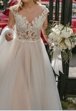 Piękna Suknia Ślubna Laurelle Greta HIT