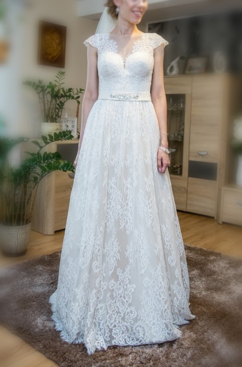 Suknia ślubna DALIT 2017 (koronkowa)