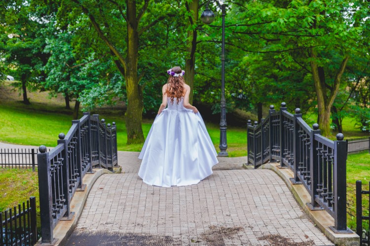 Suknia ślubna XS, S elegancka bez przepychu 2017