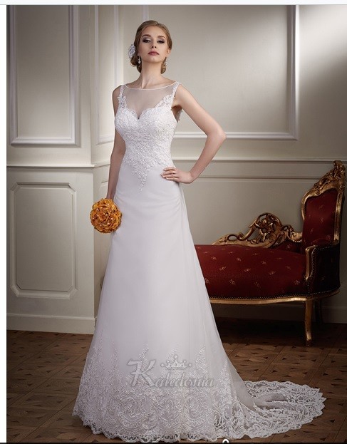 Sprzedam suknię ślubną rozmiar 38/40 z trenem